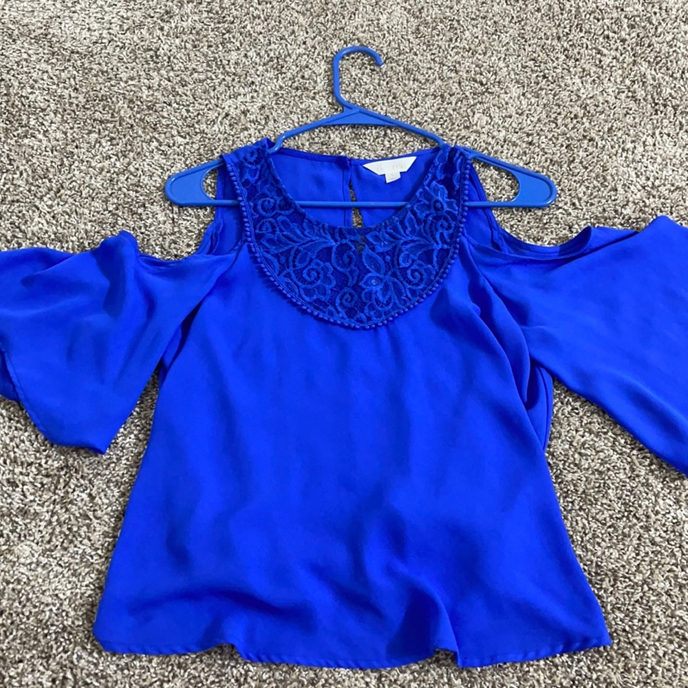 It’s a shirt, blue color